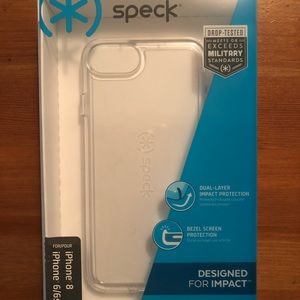 Speck IPhone 8-6-6s-7 clear case